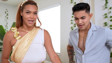 Ebony Stepmom Ashlyn Offers Herself for Boys’ Initiation Ritual