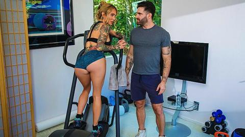 Cheating MILF gets drilled by her husband’s hung personal trainer